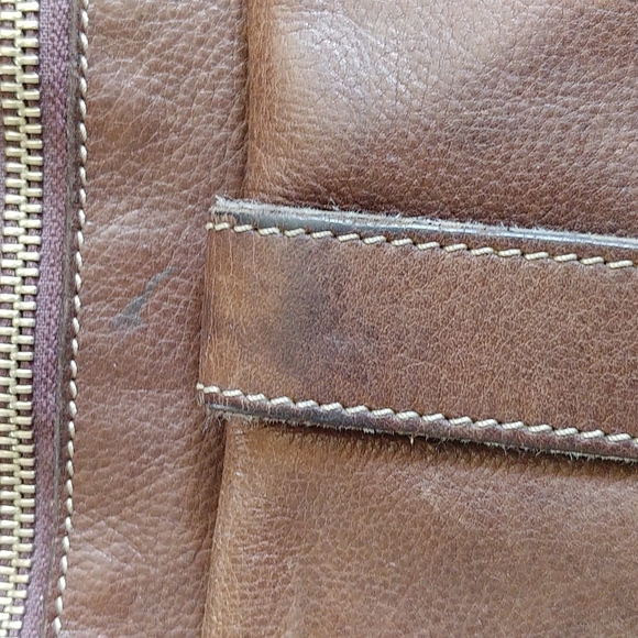 Roots  Saddle Crossbody Bag - Picture 4 of 13